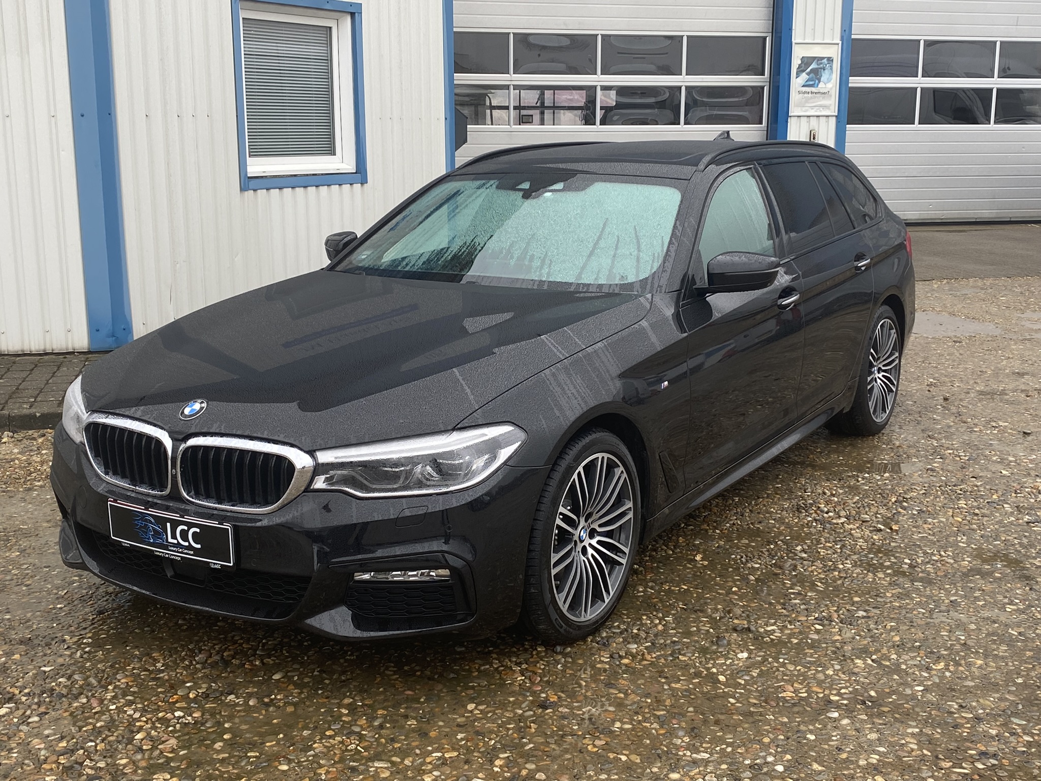 BMW 530D Touring x-drive M-Sport