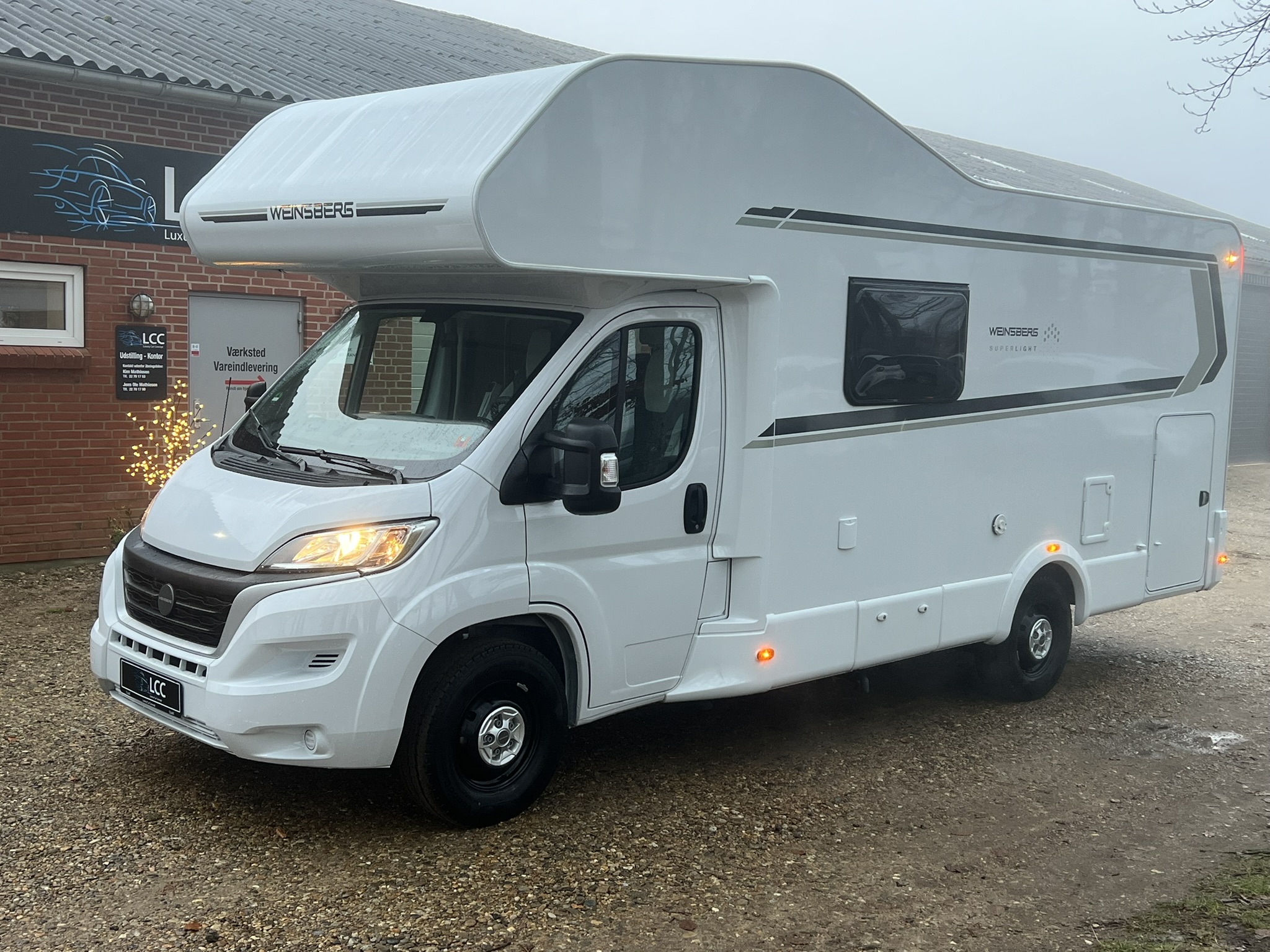 Fiat Weinsberg 2,2 MJT Carahome 650 DG 3d